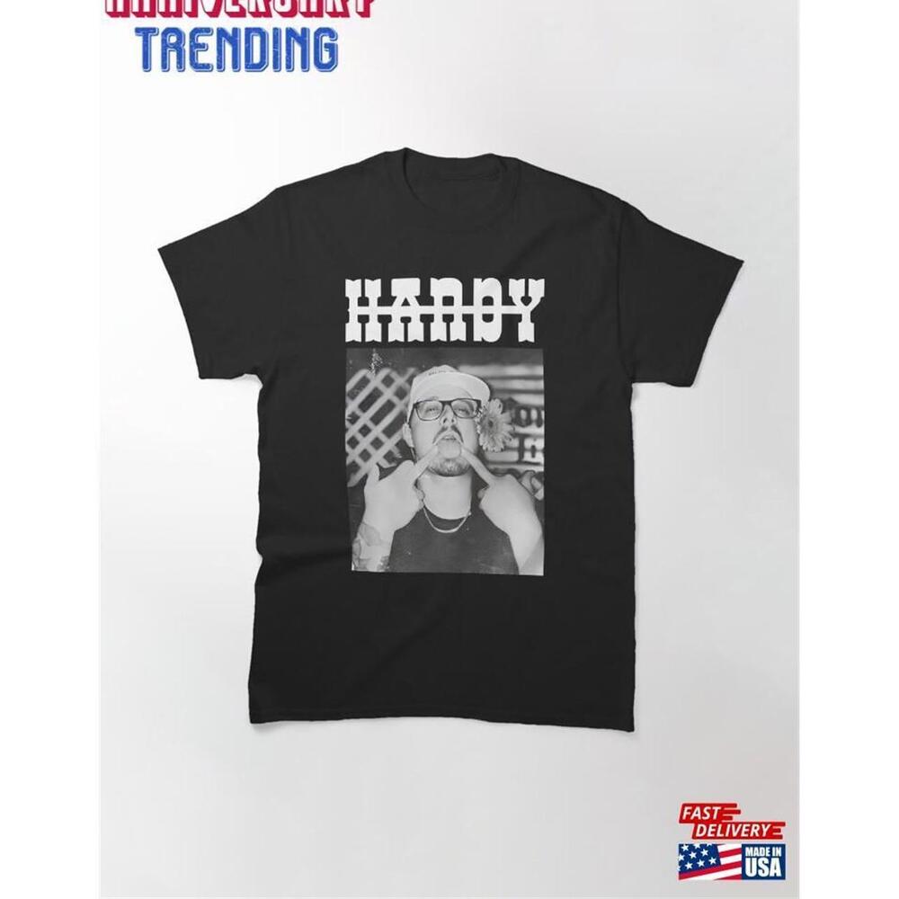 H A R D Y Classic Tshirt Unisex